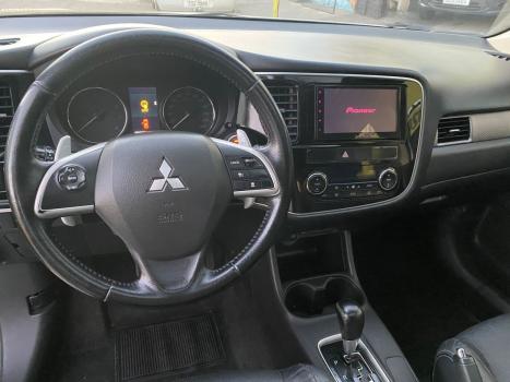 MITSUBISHI Outlander 3.0 V6 24V 4P GT 4X4 AUTOMTICO, Foto 10