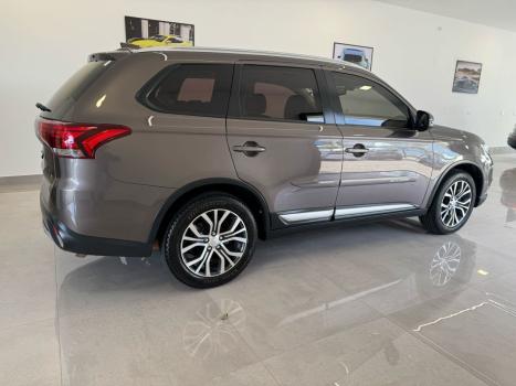 MITSUBISHI Outlander 2.0 16V 4P AUTOMTICO, Foto 4