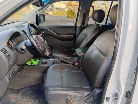 NISSAN Frontier 2.5 SL 4X4 TURBO DIESEL CABINE DUPLA AUTOMTICO, Foto 8