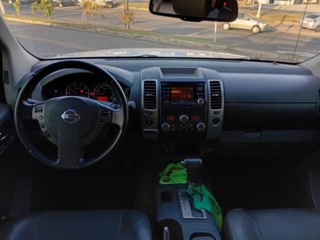 NISSAN Frontier 2.5 SL 4X4 TURBO DIESEL CABINE DUPLA AUTOMTICO, Foto 9