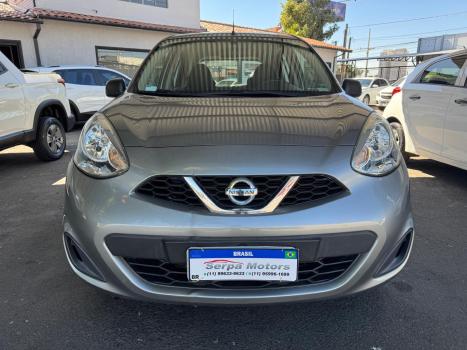 NISSAN March 1.0 16V 4P S FLEX, Foto 2