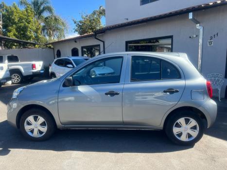 NISSAN March 1.0 16V 4P S FLEX, Foto 5