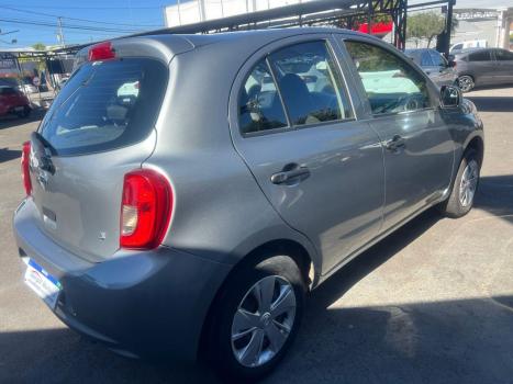 NISSAN March 1.0 16V 4P S FLEX, Foto 8