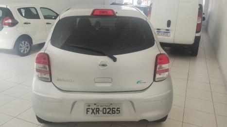 NISSAN March 1.6 16V 4P S FLEX, Foto 4