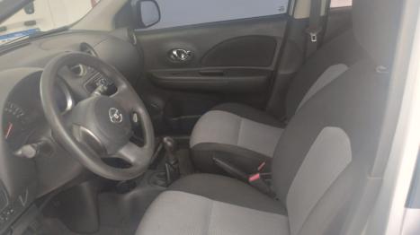 NISSAN March 1.6 16V 4P S FLEX, Foto 6