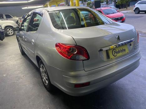 PEUGEOT 207 Sedan 1.4 4P PASSION XR FLEX, Foto 2