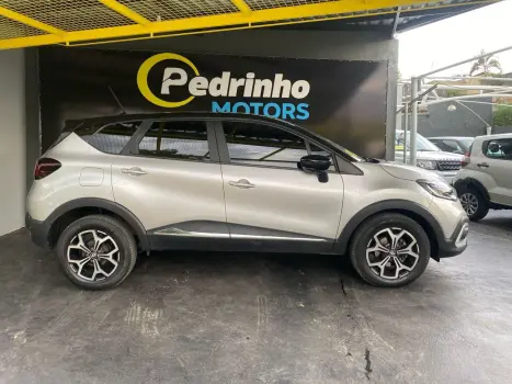 RENAULT Captur 1.3 16V 4P FLEX TCE ICONIC TURBO X-TRONIC AUTOMTICO CVT, Foto 4