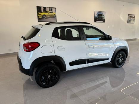 RENAULT Kwid 1.0 12V 4P SCE FLEX OUTSIDER, Foto 3