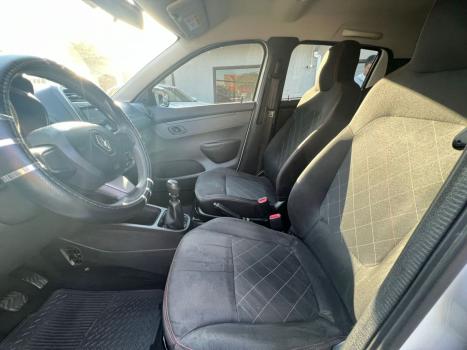 RENAULT Kwid 1.0 12V 4P SCE FLEX ZEN, Foto 9