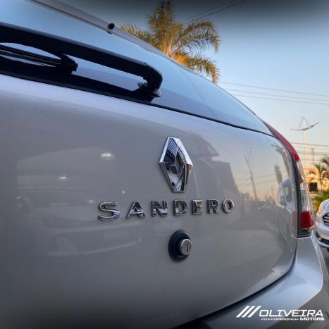 RENAULT Sandero 1.0 16V 4P FLEX AUTHENTIQUE, Foto 10