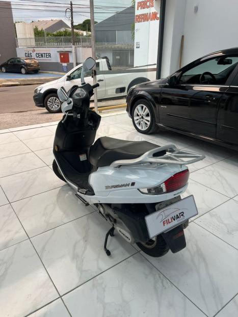 SUZUKI Burgman 125 , Foto 5