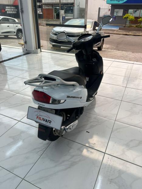 SUZUKI Burgman 125 , Foto 6