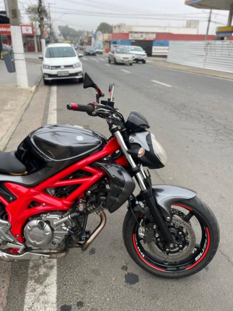 SUZUKI Gladius 650 , Foto 7