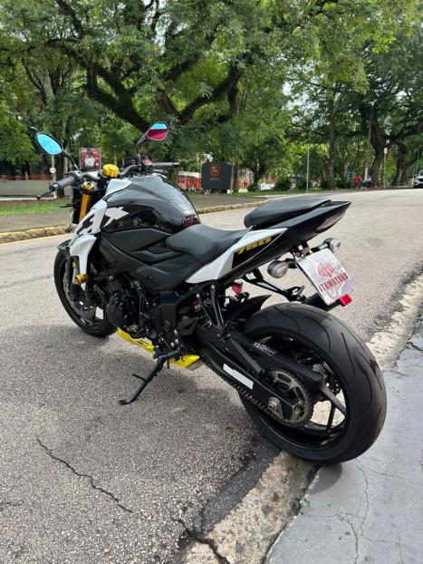 SUZUKI GSX-S 750 ABS, Foto 3