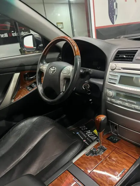 TOYOTA Camry 3.5 V6 24V 4P XLE AUTOMTICO, Foto 2