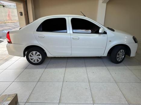 TOYOTA Etios Sedan 1.5 16V 4P FLEX X, Foto 20