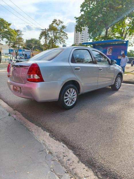 TOYOTA Etios Sedan 1.5 16V 4P FLEX XLS, Foto 4