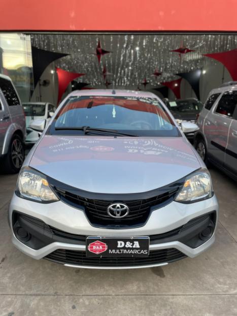 TOYOTA Etios Sedan 1.5 16V 4P FLEX X PLUS, Foto 2