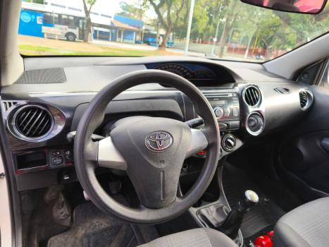 TOYOTA Etios Sedan 1.5 16V 4P FLEX XS, Foto 6