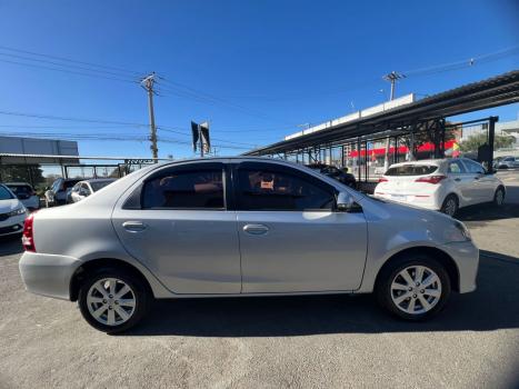 TOYOTA Etios Sedan 1.5 16V 4P FLEX X PLUS AUTOMTICO, Foto 4