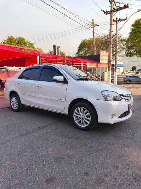 TOYOTA Etios Sedan 1.5 16V 4P FLEX XLS, Foto 2