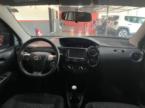 TOYOTA Etios Sedan 1.5 16V 4P FLEX XLS, Foto 3