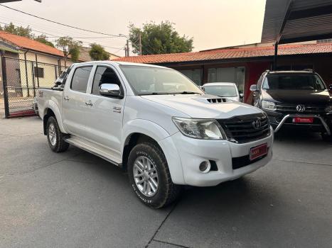 TOYOTA Hilux Caminhonete 3.0 16V 4P 4X4 SRV TURBO DIESEL CABINE DUPLA AUTOMTICO, Foto 3