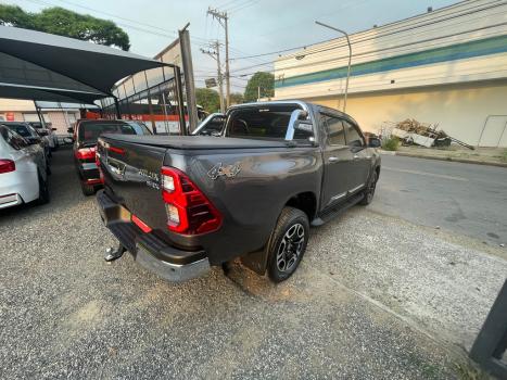 TOYOTA Hilux Caminhonete 2.8 16V SRX 4X4 DIESEL CABINE DUPLA AUTOMTICO, Foto 6