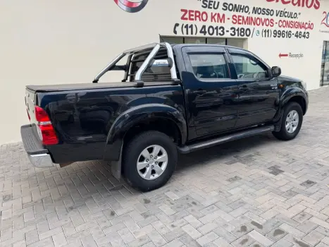 TOYOTA Hilux Caminhonete 2.7 16V 4P SR FLEX CABINE DUPLA AUTOMTICO, Foto 3