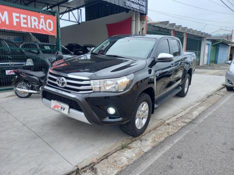 TOYOTA Hilux Caminhonete 2.7 16V 4P SRV FLEX CABINE DUPLA AUTOMTICO, Foto 2