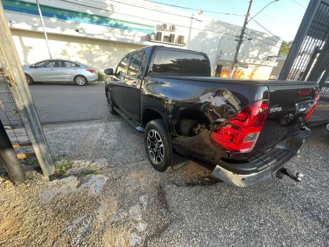 TOYOTA Hilux Caminhonete 2.8 16V SRV 4X4 DIESEL CABINE DUPLA AUTOMTICO, Foto 4