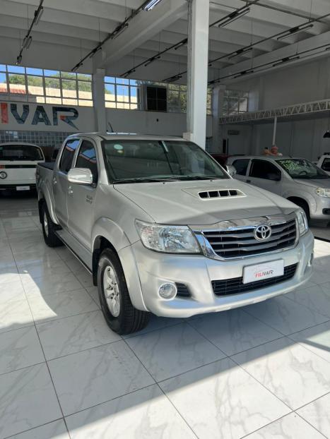 TOYOTA Hilux Caminhonete 3.0 4P 4X4 SRV TURBO DIESEL CABINE DUPLA AUTOMTICO, Foto 2