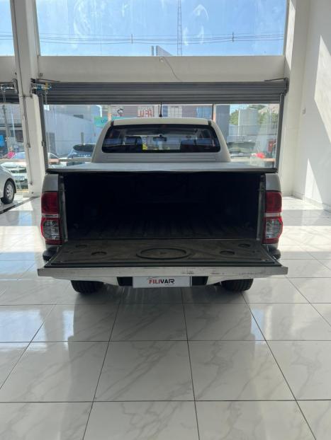 TOYOTA Hilux Caminhonete 3.0 4P 4X4 SRV TURBO DIESEL CABINE DUPLA AUTOMTICO, Foto 9