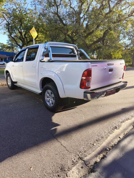 TOYOTA Hilux Caminhonete 2.7 16V 4P SR FLEX CABINE DUPLA AUTOMTICO, Foto 3