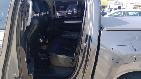 TOYOTA Hilux Caminhonete 2.8 16V 4P SRX DIESEL CABINE DUPLA, Foto 7