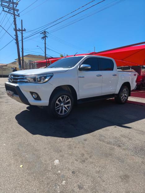 TOYOTA Hilux Caminhonete 2.8 16V SRX 4X4 DIESEL CABINE DUPLA AUTOMTICO, Foto 3
