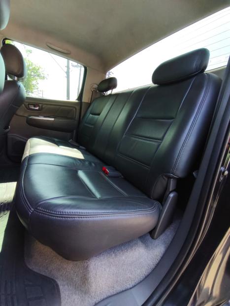 TOYOTA Hilux Caminhonete 3.0 4P 4X4 SRV TURBO DIESEL CABINE DUPLA AUTOMTICO, Foto 9