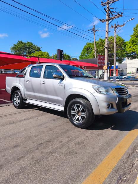 TOYOTA Hilux Caminhonete 2.7 16V 4P SRV FLEX CABINE DUPLA AUTOMTICO, Foto 4