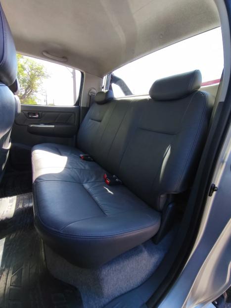TOYOTA Hilux Caminhonete 2.7 16V 4P SRV FLEX CABINE DUPLA AUTOMTICO, Foto 9