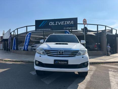 TOYOTA Hilux SW4 2.4 4P 4X4 DIESEL, Foto 2