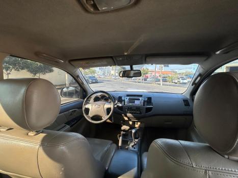 TOYOTA Hilux SW4 2.4 4P 4X4 DIESEL, Foto 6
