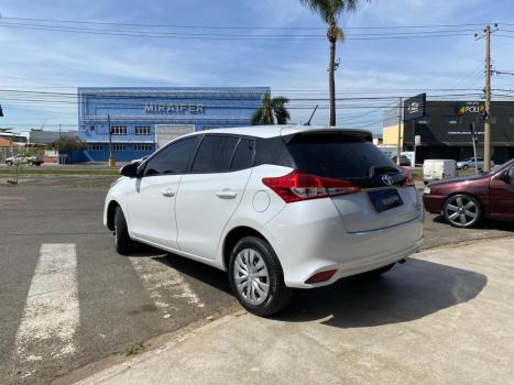 TOYOTA Yaris Hatch 1.5 16V 4P FLEX XL PLUS CONNECT MULTIDRIVE AUTOMTICO CVT, Foto 4