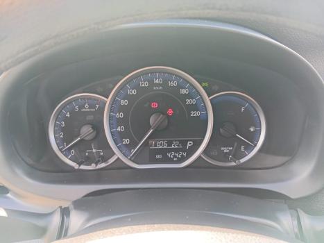 TOYOTA Yaris Hatch 1.3 16V 4P FLEX XL PLUS TECH MULTIDRIVE AUTOMTICO CVT, Foto 10