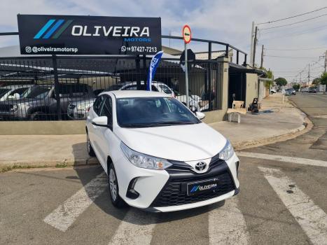 TOYOTA Yaris Hatch 1.5 16V 4P FLEX XL MULTIDRIVE AUTOMTICO CVT, Foto 3