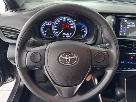 TOYOTA Yaris Hatch 1.5 16V 4P FLEX XL MULTIDRIVE AUTOMTICO CVT, Foto 8
