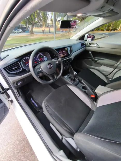 VOLKSWAGEN Polo Hatch 1.0 12V 4P 200 TSI  COMFORTLINE AUTOMTICO, Foto 8