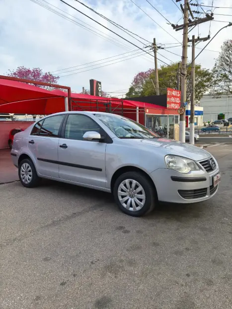 VOLKSWAGEN Polo Sedan 1.6 4P, Foto 2
