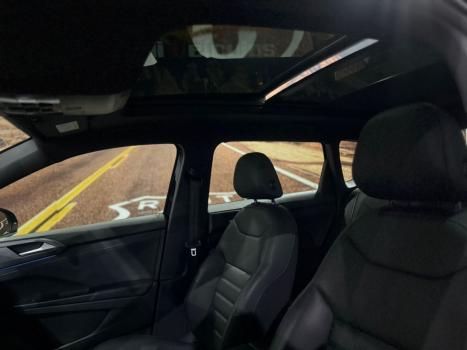 VOLKSWAGEN Taos 1.4 16V 4P FLEX 250 TSI HIGHLINE AUTOMTICO, Foto 2