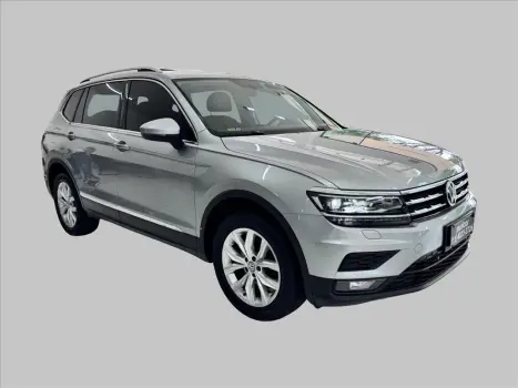 VOLKSWAGEN Tiguan 1.4 250 TSI TOTAL FLEX ALLSPACE COMFORTLINE TURBO AUTOMTICO TIPTRONIC, Foto 4