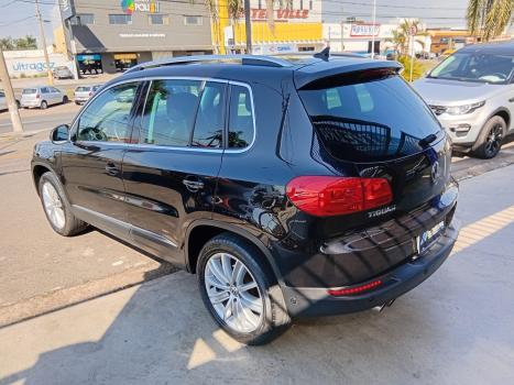 VOLKSWAGEN Tiguan 2.0 16V 4P TSI R-LINE TURBO AUTOMTICO TIPTRONIC, Foto 4